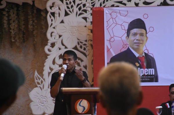 Idris Dorong Pendekatan Humanis dalam Penataan PKL Makassar