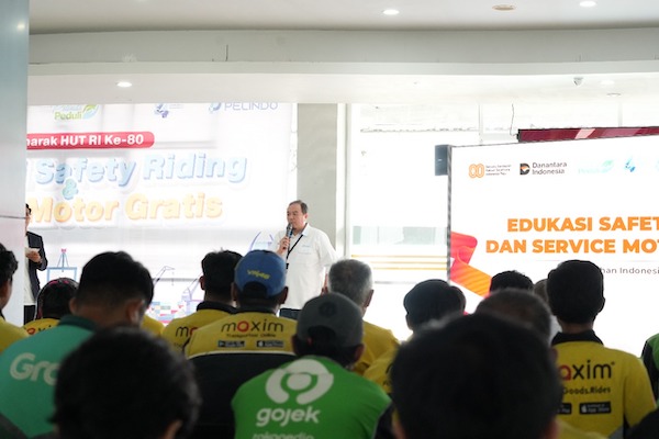 Pelindo Perkuat TJSL lewat Pelatihan Safety Riding dan Servis Gratis untuk Ojol