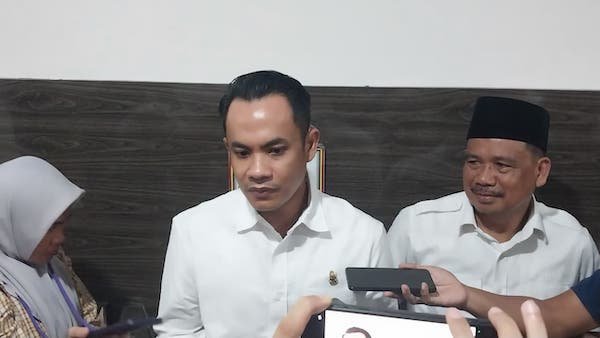 DPRD Makassar Soroti Kabel FO, Siapkan Pemanggilan Massal Provider