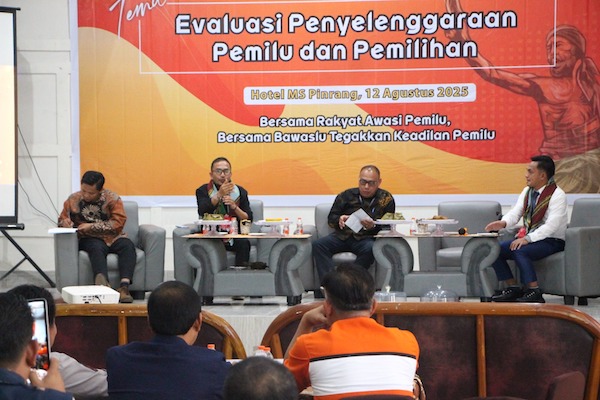 60 Persen Pilkada Digugat ke MK, Komisi II DPR RI Dorong Penguatan Pengawasan