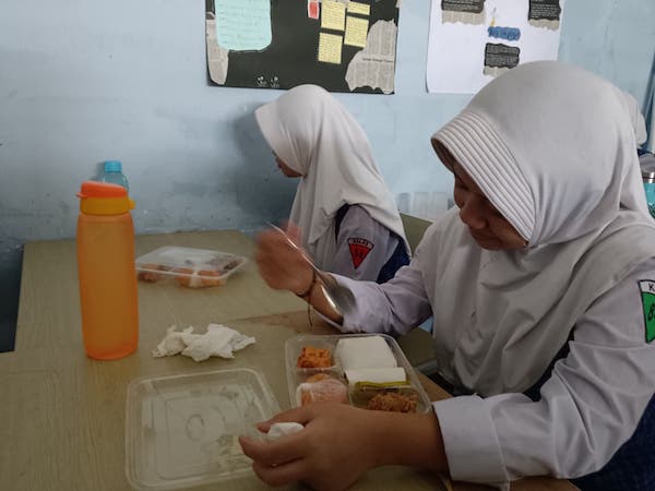 Nurhadi Ungkap Dugaan Dapur Fiktif di Program MBG, Desak BGN Bersih-Bersih
