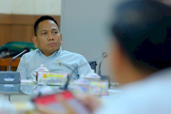 DPRD Makassar Kawal Ketat Optimalisasi PAD, Soroti Kafe hingga Reklame Mati