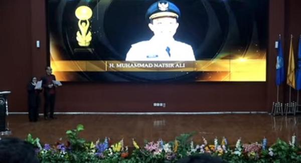 Bupati Selayar Natsir Ali Dianugerahi Kepala Daerah Inovatif di Kabar Makassar Award 2025