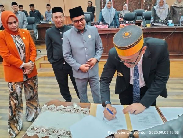 Pemkab-DPRD Jeneponto Sepakati Perubahan Anggaran, Fokus pada Kesejahteraan Masyarakat