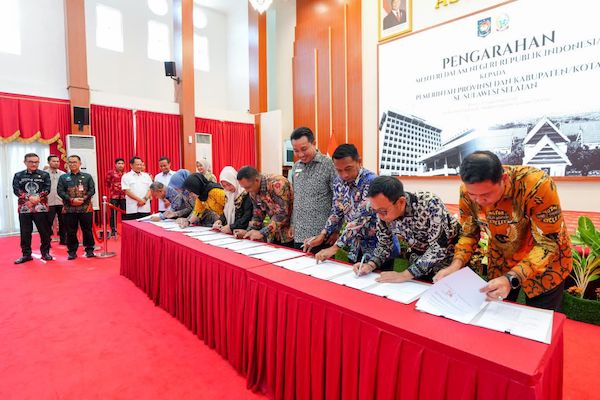Gubernur Sulsel Dukung Pesan Mendagri Perkuat Ekonomi dan Keamanan Daerah