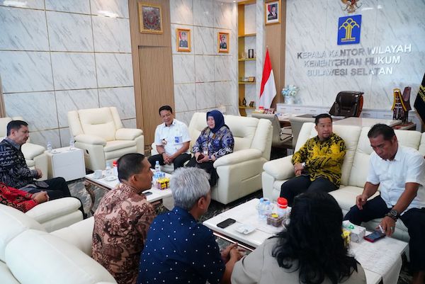 Kakanwil Kemenkum Sulsel Sambut Sekda Palopo, Perkuat Sinergi dalam Perancangan Regulasi