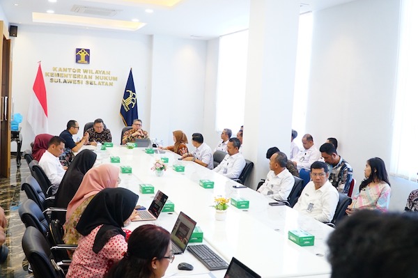 Kanwil Kemenkum Sulsel Terima Kunjungan Deputi Hukum Kemenko Kumham Imipas, Ini yang Dibahas!