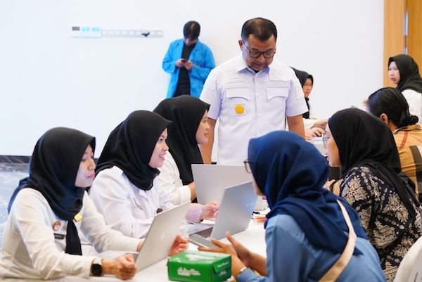 Perkuat Perlindungan Produk Lokal, 50 IKM Makassar Dapat Pendampingan Penelusuran Merek