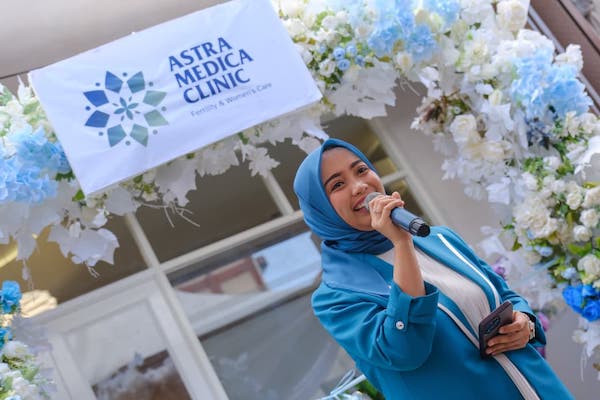 Benarkah Air Kelapa Bisa Membuat Kulit Bayi Putih? Ini Penjelasan Dokter Spesialis Kandungan