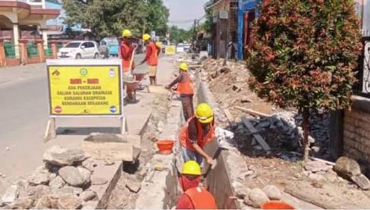 Kasrudi Minta Pemkot Makassar Prioritaskan Perbaikan Drainase Jelang Musim Hujan