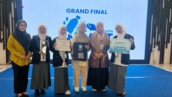 SMAN 1 Bulukumba Juara Satu Lomba Karya Tulis Ilmiah Tingkat Nasional