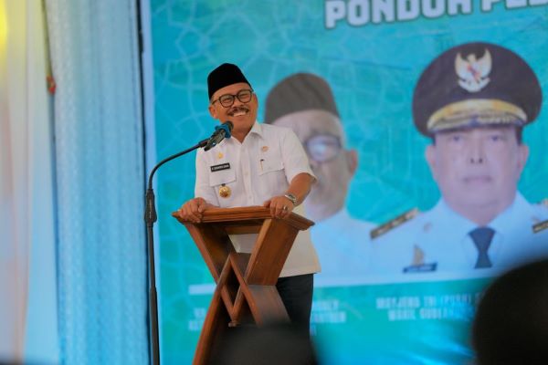 Gubernur Sulbar Dorong Pesantren Kembangkan Coklat Olahan