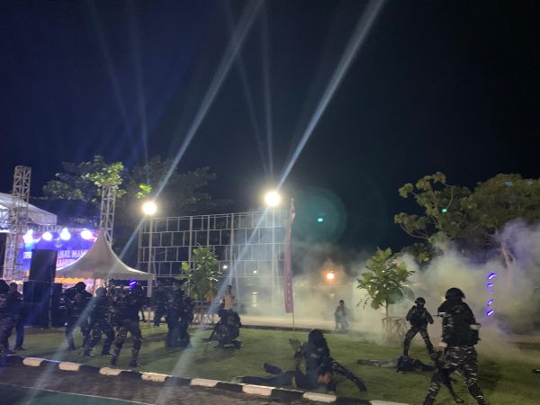 Simulasi Danlanal Mamuju Disandera Kelompok Bersenjata, Latih Ketangkasan Pasukan