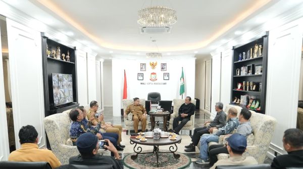 Seniman Makassar Temui Appi Bahas Reaktivasi Makassar Art Forum