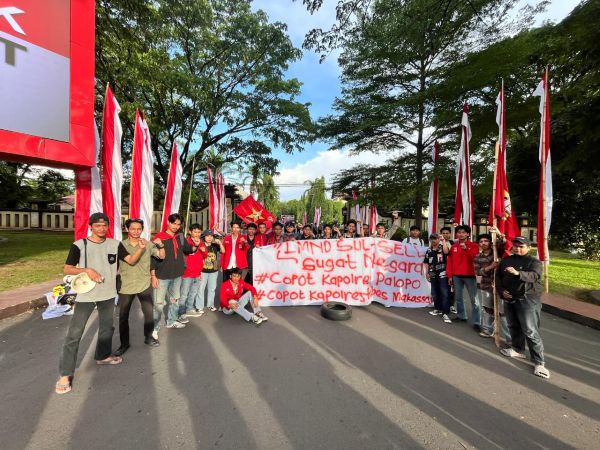 LMND Sulsel Gelar Aksi Tolak Soeharto Jadi Pahlawan Nasional