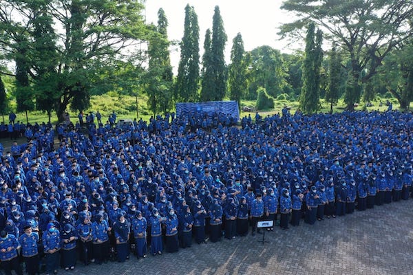 DPR Minta Pemerintah Utamakan Pengangkatan Honorer Jadi PPPK, Baru Bahas Penyetaraan PNS