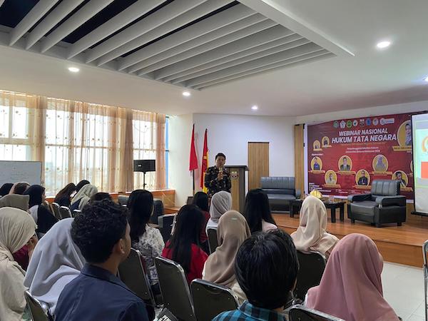 Fakultas Hukum Unibos Gelar Webinar Nasional Bahas Eksistensi DPR dalam Negara Demokrasi