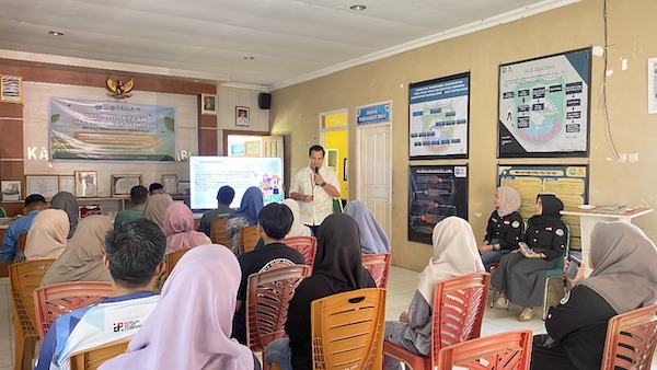 Raih Hibah Nasional, BEM Kalla Institute Bangkitkan Ekonomi Kreatif di Pangkep