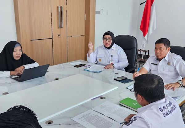 Kanwil Kemenkum Sulsel Harmonisasi Rancangan Perbup Pangkep Terkait Nilai Sewa Reklame