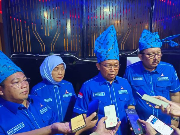 Herman Khaeron Dorong Demokrat Sulsel Rebut 4 Kursi Tiap Dapil