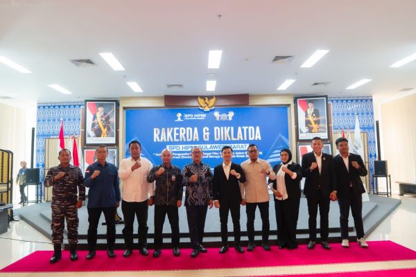 Dukung Indonesia Emas 2045, Gubernur Suhardi Duka Tekankan Peran Strategis HIPMI Sulbar