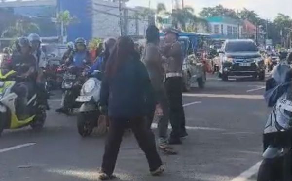 Pengendara di Maros Nyaris Aniaya Polisi Saat Pemeriksaan