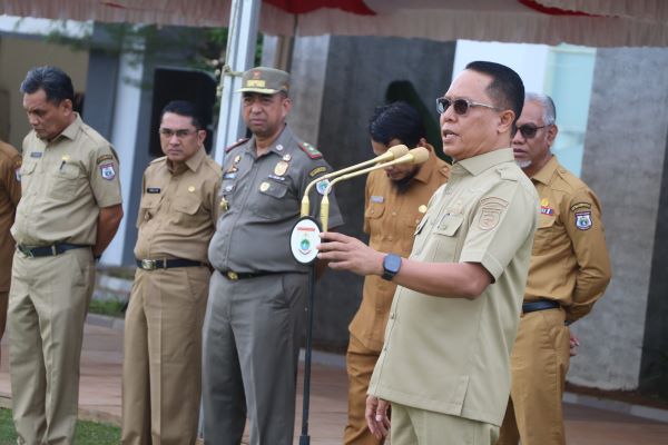 Evaluasi Kedisiplinan, Sekda Sulbar Tegaskan TPP Pejabat yang Bolos dan Titip Absen Bakal Dipotong
