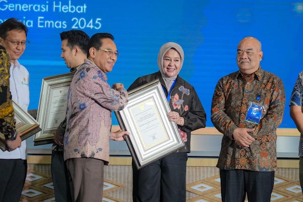 Sulsel Sabet Penghargaan Terbaik I Swasti Saba Kabupaten Kota Sehat 2025
