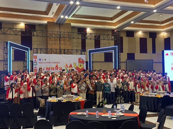 Kukuhkan Dedikasi Tim Pertahankan Prestasi Nasional, Unhas Gelar Homecoming PIMNAS ke-38