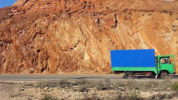Banyak Dikeluhkan Warga, Pemkab Maros Perketat Pengawasan Tambang dan Truk Material