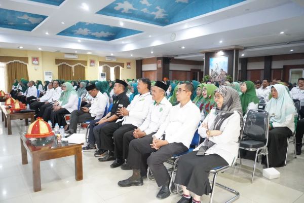 Buka Seminar Kemenag, Paris Yasir Dorong Kurikulum Merdeka Berbasis Karakter Kuat