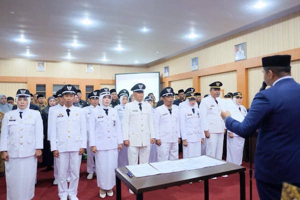 94 Pejabat Baru Bantaeng di Lantik