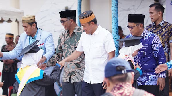 1.313 Santri Wisuda, Jeneponto Tegaskan Komitmen Generasi Qur’ani