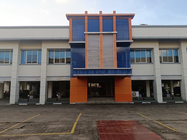 Bulog Sulsel Butuh Tambahan Gudang 300 Ribu Ton untuk Panen Raya