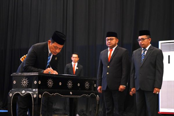 Andi Basmal Lantik Kepala Balai Harta Peninggalan Makassar, Tegaskan Penguatan Kinerja