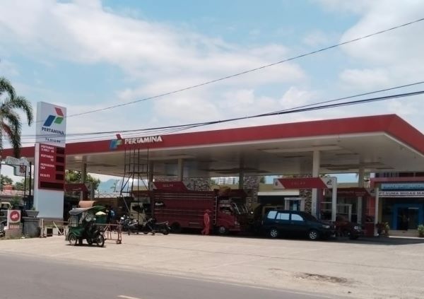 Pertamina Sulawesi Tambah Pasokan Solar di Polman, Jaga Transportasi dan Logistik Tetap Bergerak