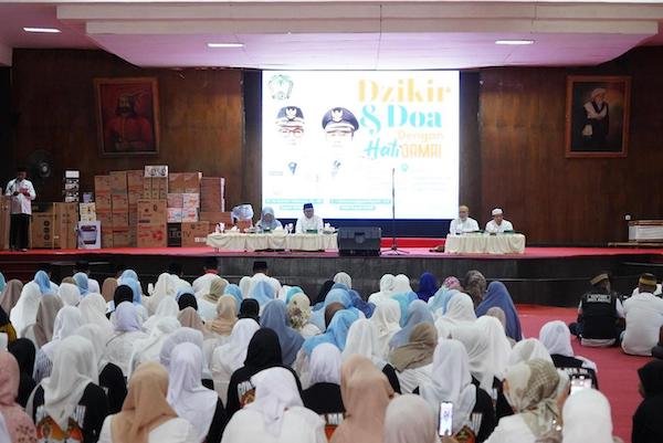 Dzikir Akhir Tahun, Husniah Tegaskan Peran Relawan Hati Damai untuk Gowa