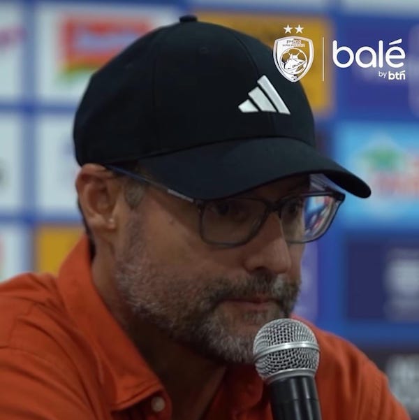 Laga Tunda Lawan Persib, Tomas Trucha Nilai Wasit Lokal Perlu Dipercaya