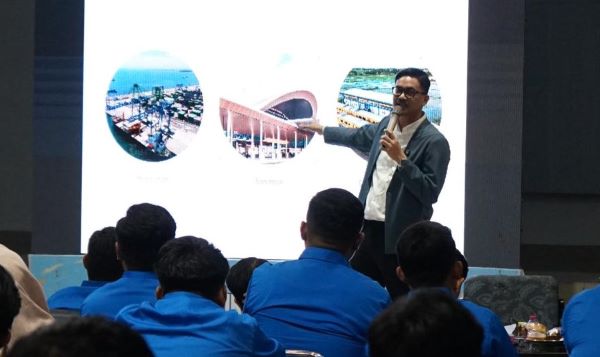 Teguh Dorong Pemuda Parepare Ambil Peran Strategis Pembangunan