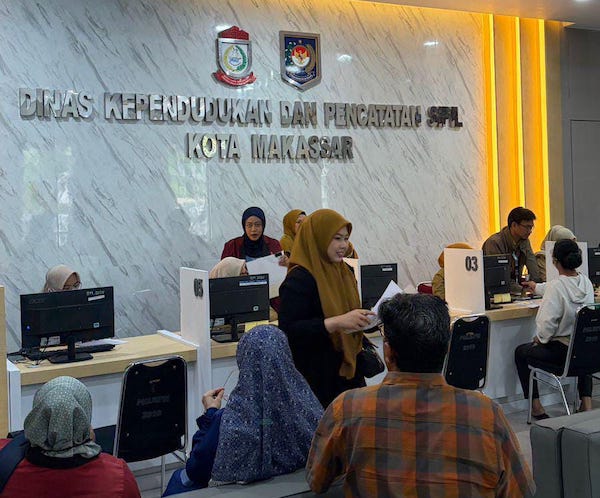 Disdukcapil Makassar Cetak 136.047 KTP-el Sepanjang 2025