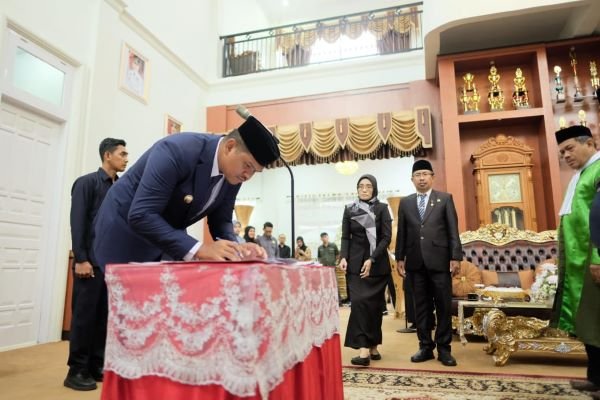 Dorong Pelayanan Publik, Bupati Bantaeng Lantik Pejabat Pimpinan Tinggi Pratama