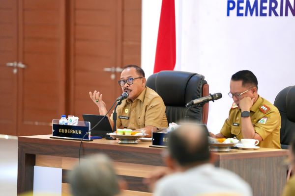 Gubernur SDK: Pertanian Jadi Fondasi Ekonomi Sulbar, Bukan Tambang