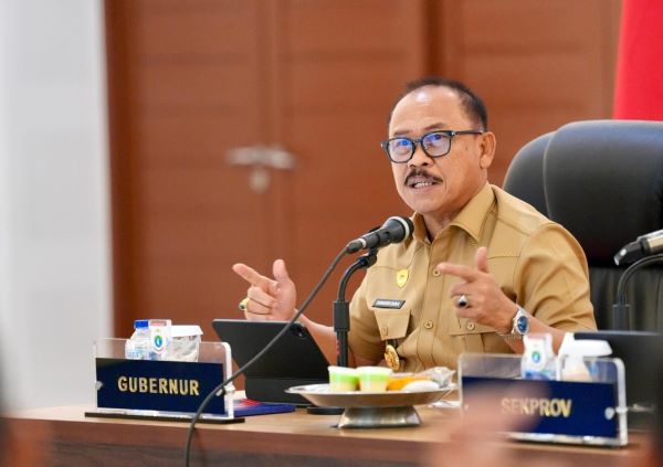 Gubernur Sulbar SDK Bakal Tinjau Proyek Jalan di Enam Kabupaten