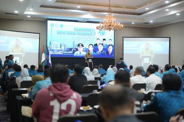 Appi Usung Impactful Government di Rakernas IKA Unismuh