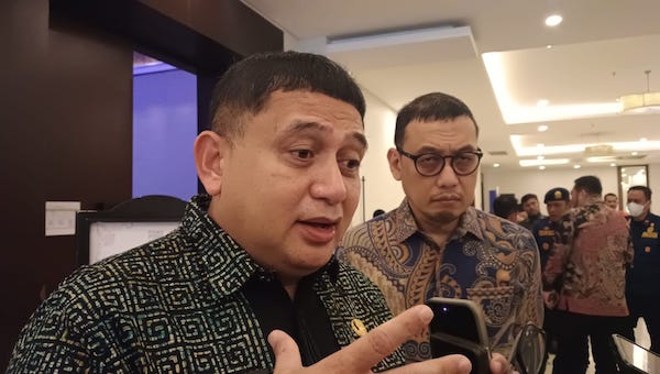 Baliho Amburadul, Appi Minta Satpol dan Bapenda Kerja Cepat