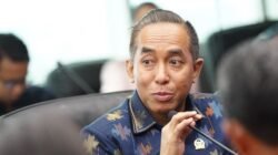 DPR Bongkar Rumah Mewah Dapat Bantuan Bedah Rumah