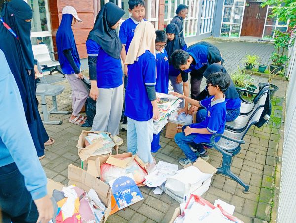 Sekolah Alam Bosowa Gelar PBLHS, Siswa SD Belajar Kelola Sampah