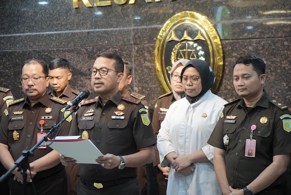 Eks Pj Gubernur Sulsel Bahtiar Baharuddin Tersangka Kasus Korupsi Bibit Nanas