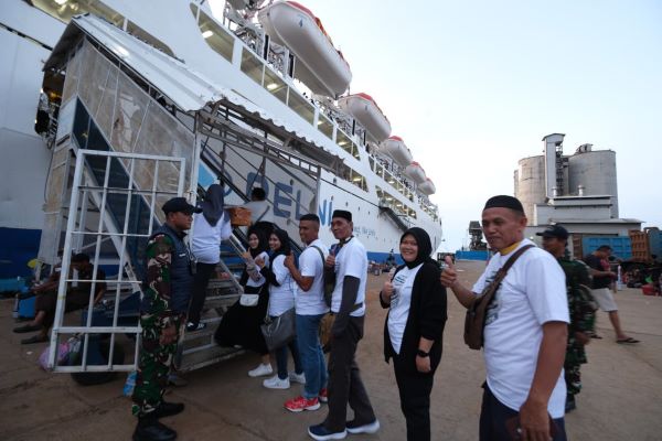 Mudik Gratis Aman Sampai Tujuan, PLN Berangkatkan 500 Pemudik dari Makassar