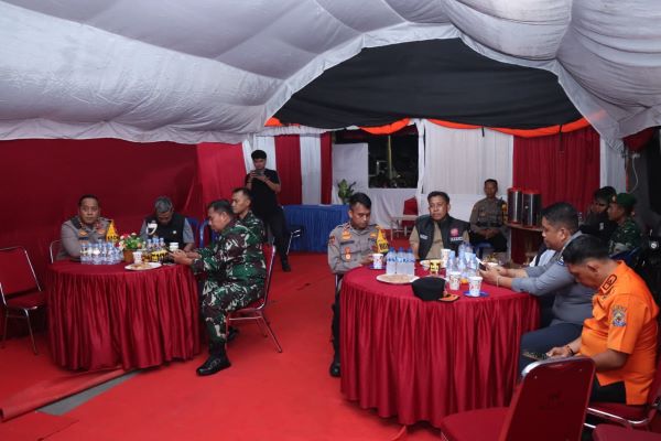 Forkopimda Jeneponto Pantau Malam Takbiran Bersama Kapolri